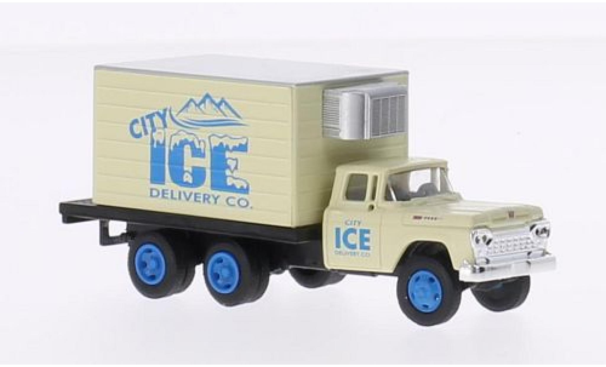 Ford F-500 1/87 Classic Metal Works Box Truck City Ice Delivery Co. 1960 modelauto