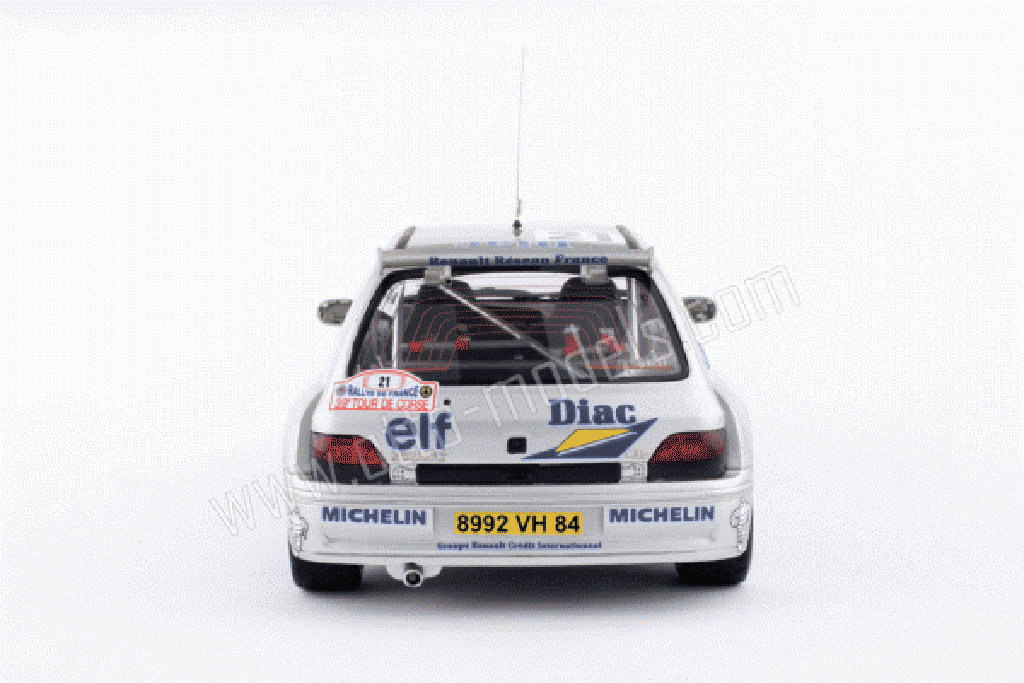 Renault Clio Maxi tour de corse 1995 1/18 Ottomobile