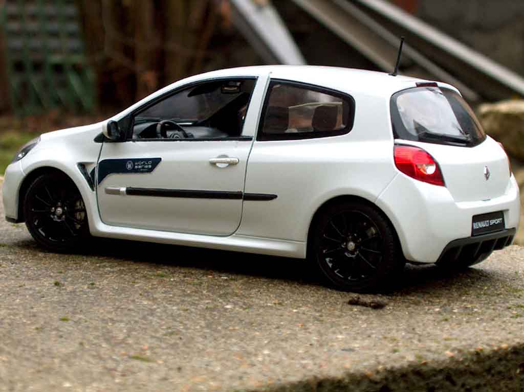 Renault Clio 3 RS wsr 1/18 Solido