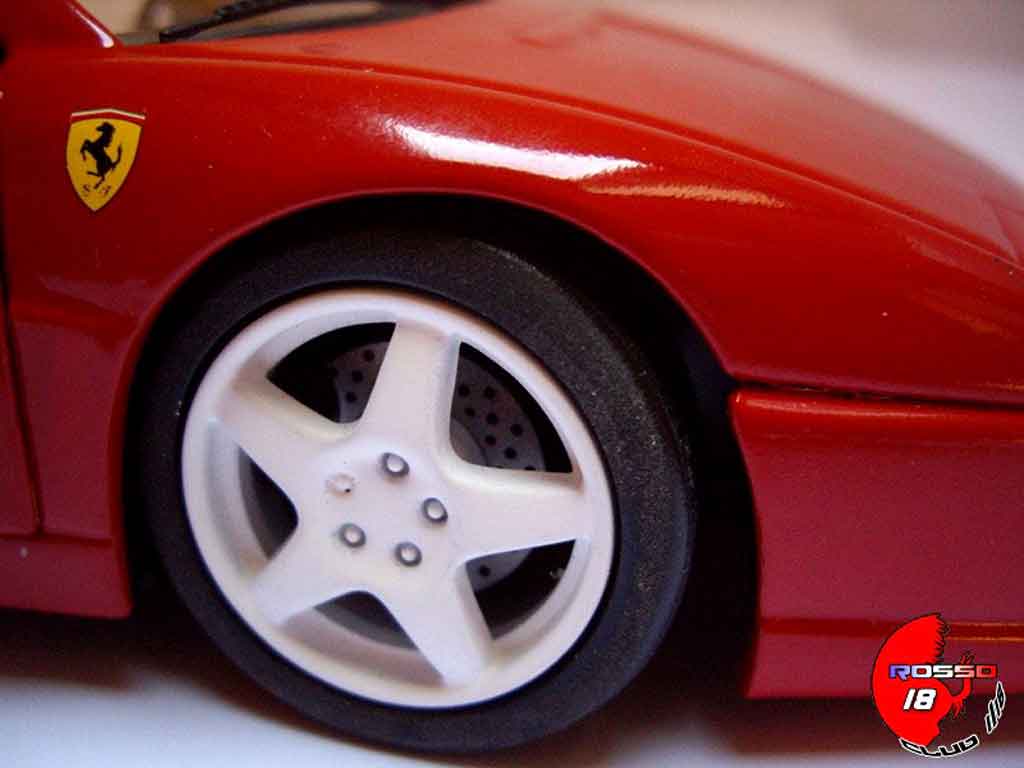 Ferrari F355 Berlinetta Sedan challenge rood 1/18 Hot Wheels