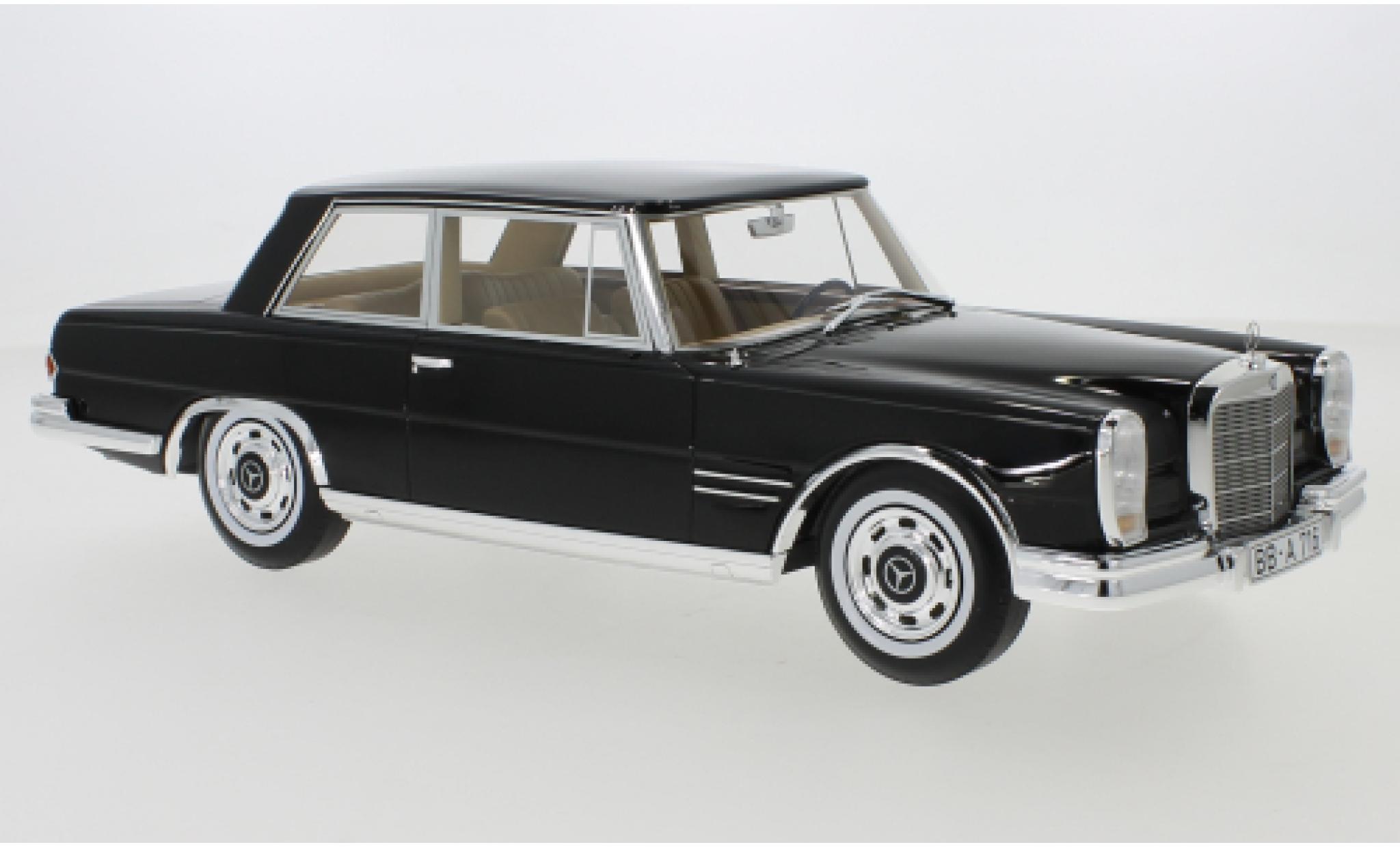 Mercedes 600 1/18 CMF (W100) Nallinger-Coupe zwart 1965 modelauto