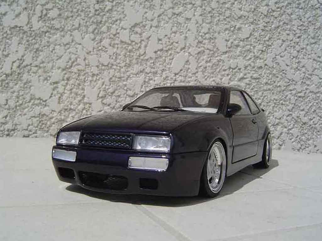 Volkswagen Corrado VR6 jantes porsche 1/18 Revell
