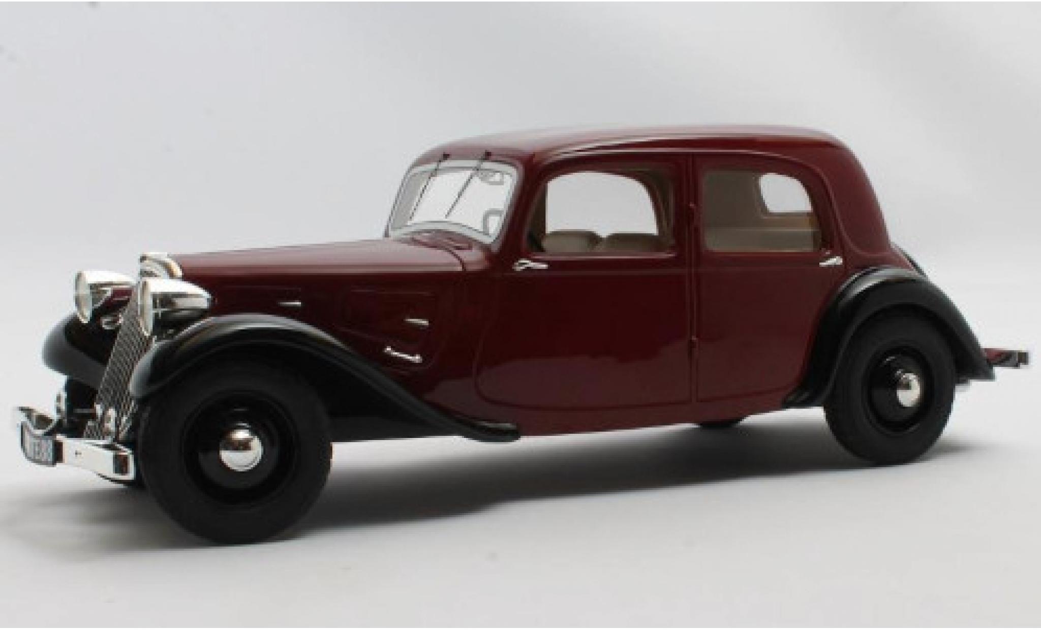 Citroen Traction 1/18 Cult Scale Models Avant 7CV rood/zwart 1935 modelauto