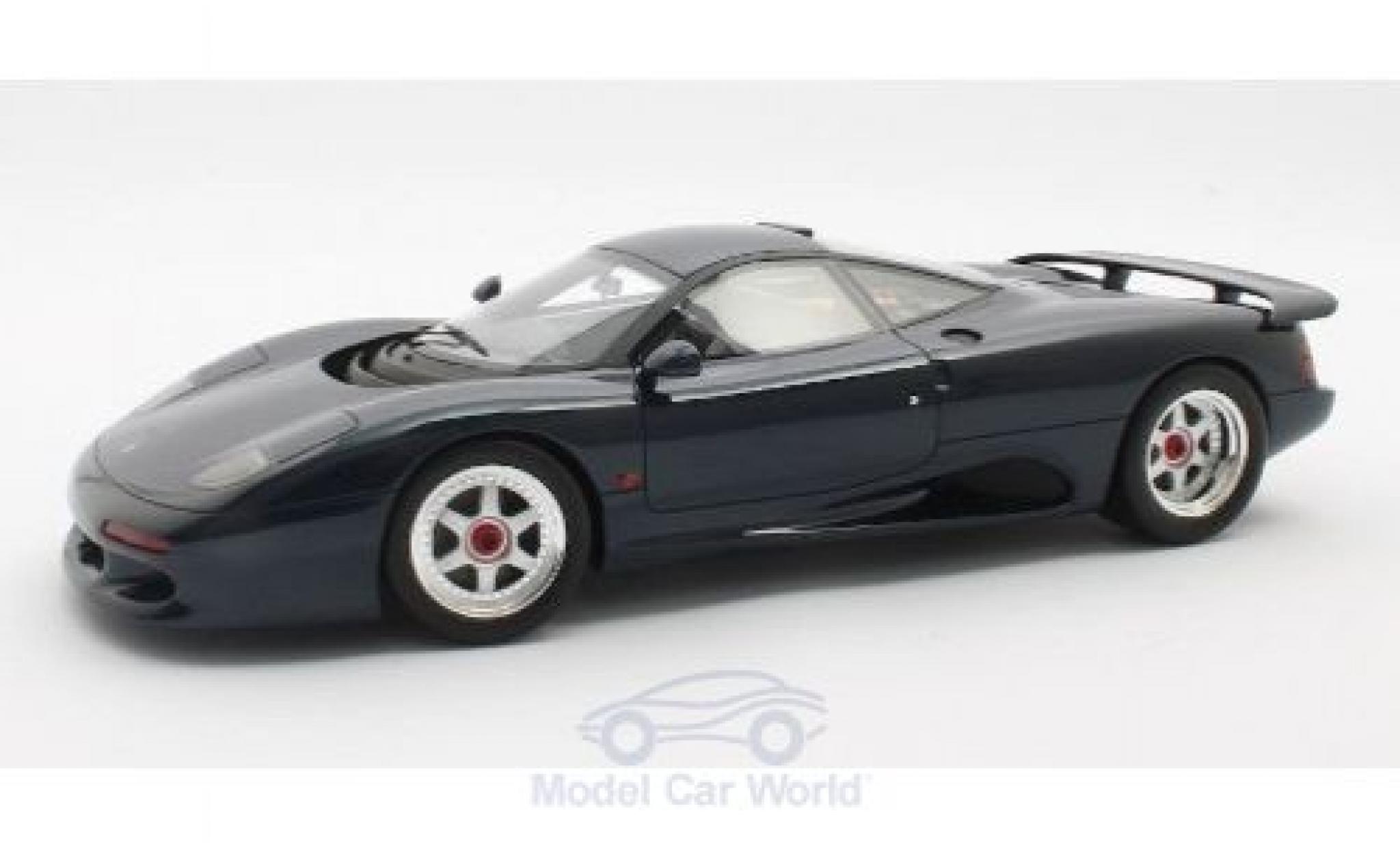 Jaguar XJ 1/18 Cult Scale Models -R metallic blauw RHD 1990 modelauto