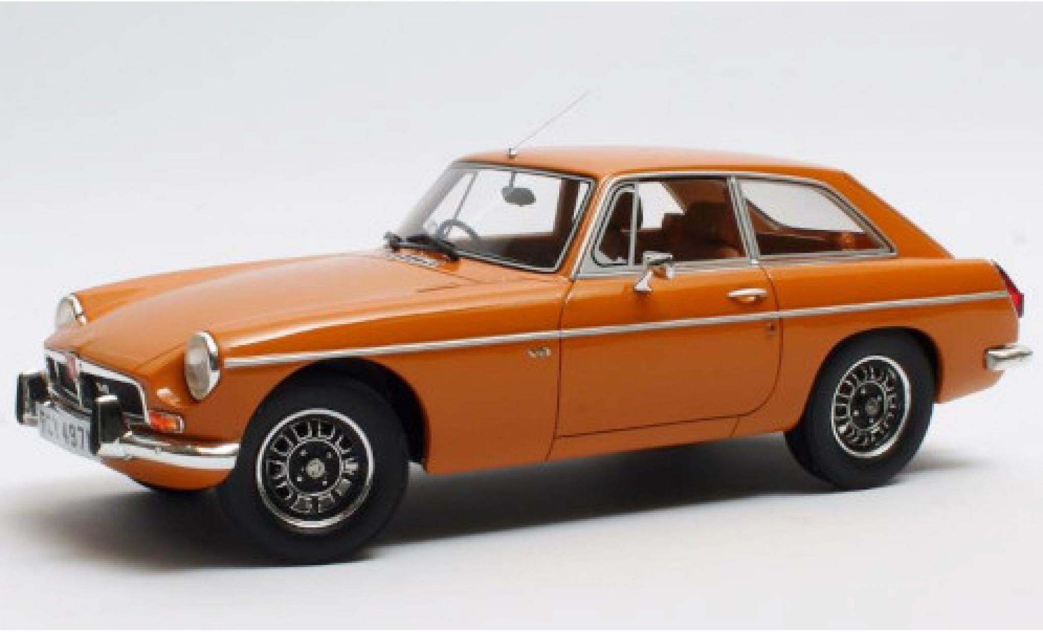 MG B 1/18 Cult Scale Models GT V8 oranje RHD 1973 1:18 modelauto