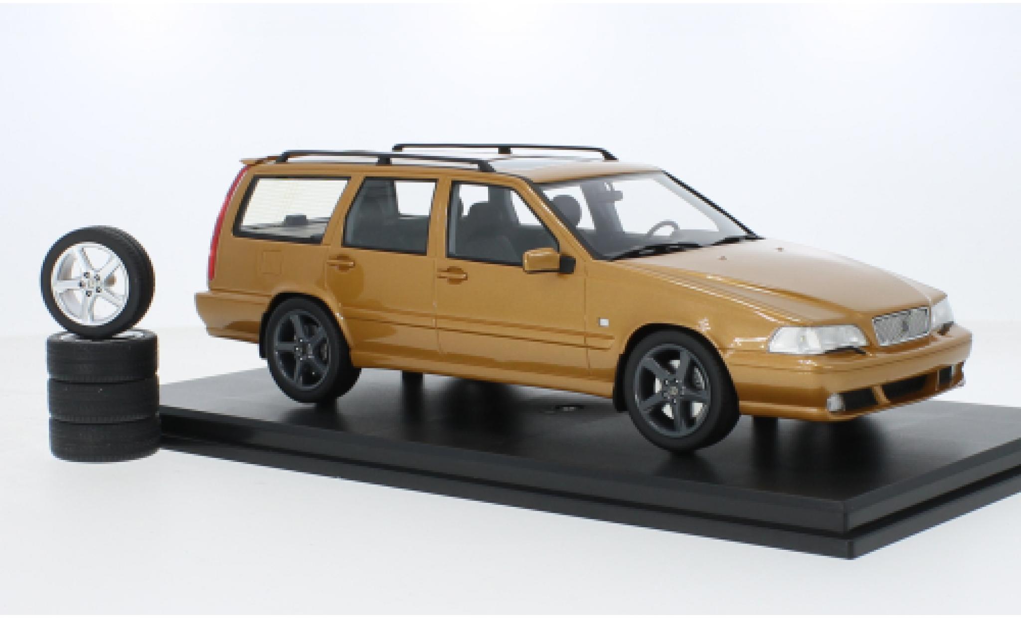 Volvo V70 1/18 DNA Collectibles R P80 metallic oranje 1996 1:18 modelauto