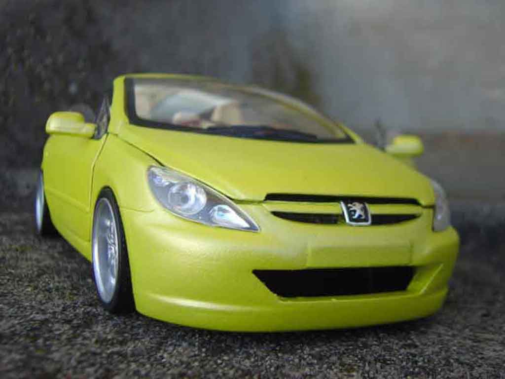 Peugeot 307 CC 1/18 Solido CC jantes 17 pouces modelauto