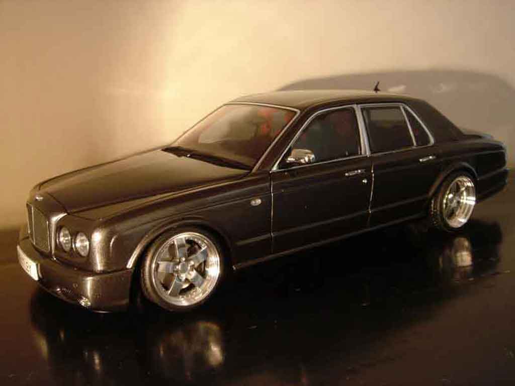 Bentley Arnage 1/18 Minichamps t 2007 modelauto