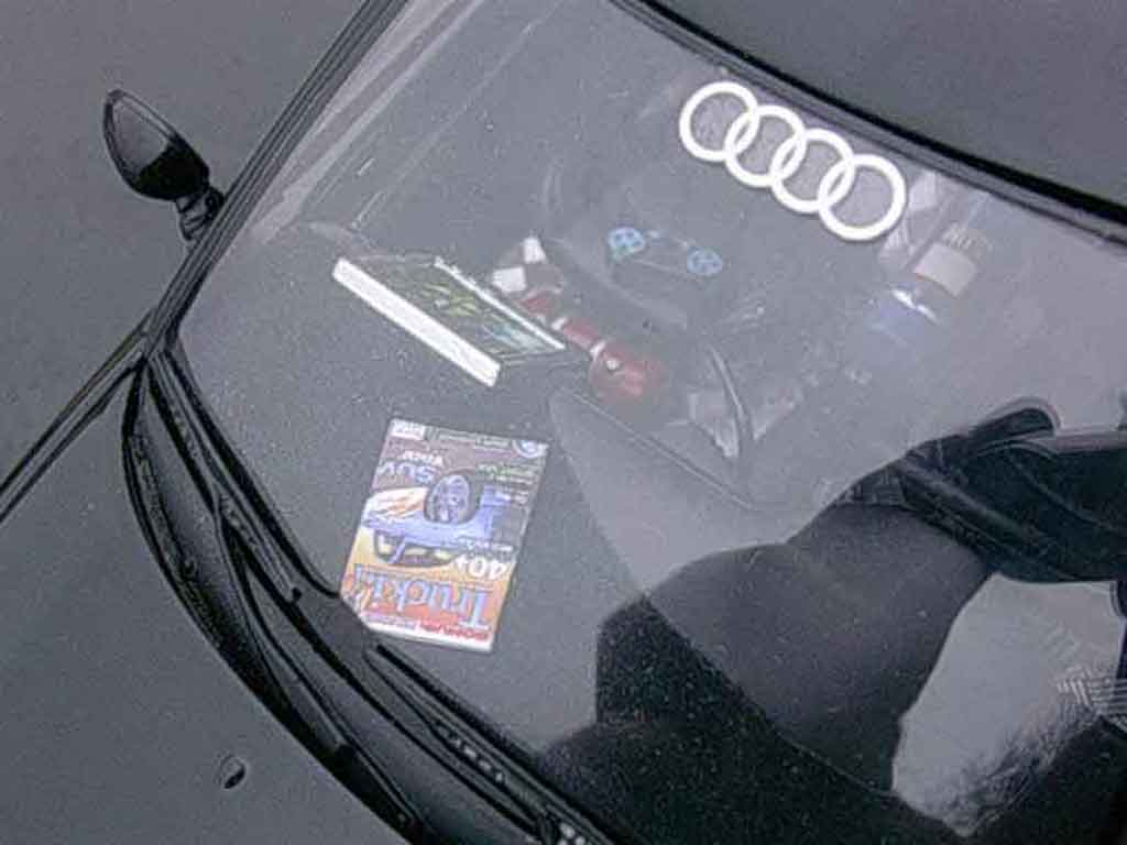 Audi A4 berline s4 zwart 1/18 Ut Models