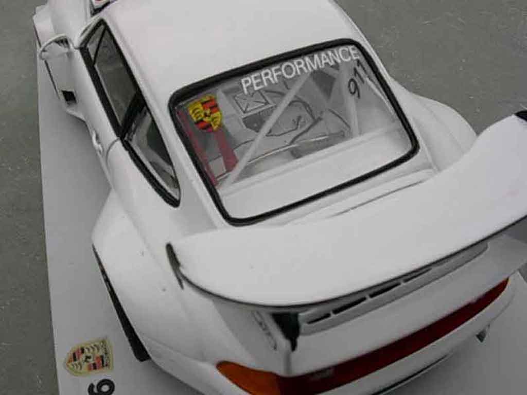 Porsche 911 GT2 evo transkit legende miniature 1/18 Ut Models