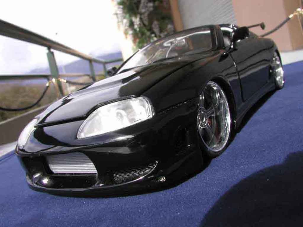 Toyota Supra 1/18 Ertl illegal street car modelauto