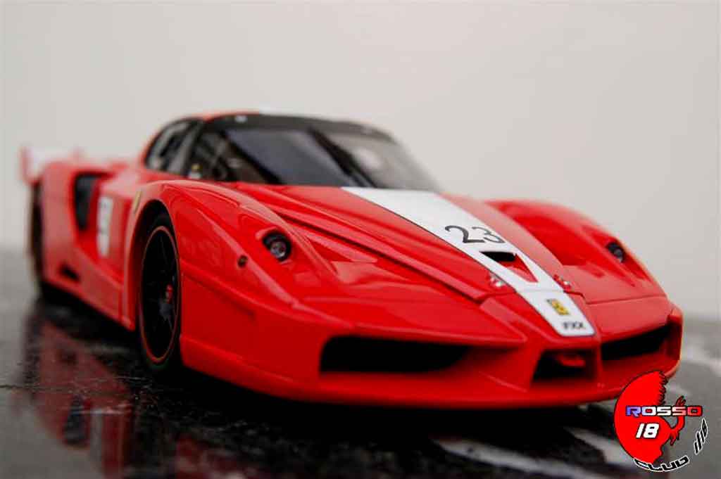 Ferrari Enzo FXX 1/18 Hot Wheels Elite FXX #23 angebarde.com modelauto