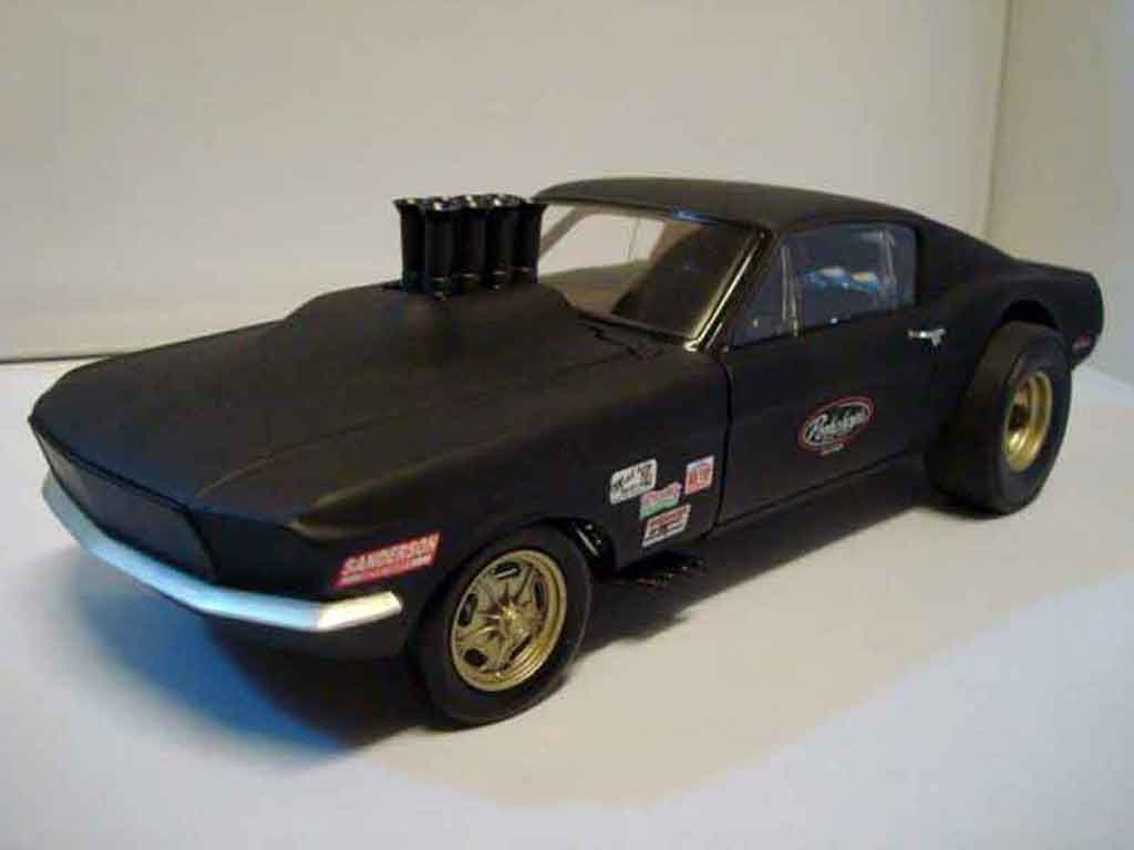 Ford Mustang 1967 1/18 GMP 1967 drag gasser pork chop flat black modelauto