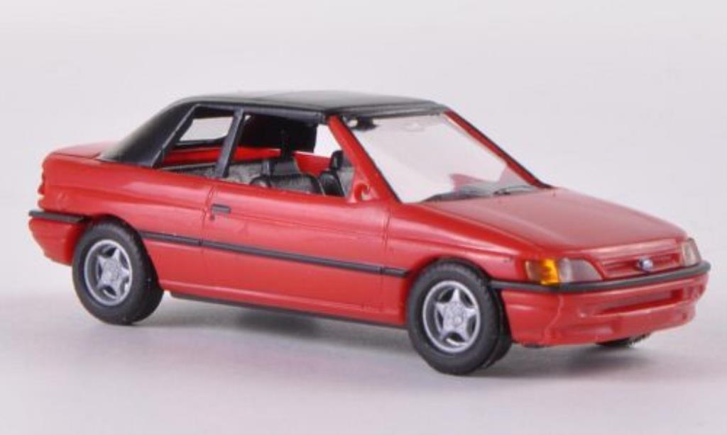 Ford Escort 1/87 Busch Cabrio geschlossen rood 1991 modelauto