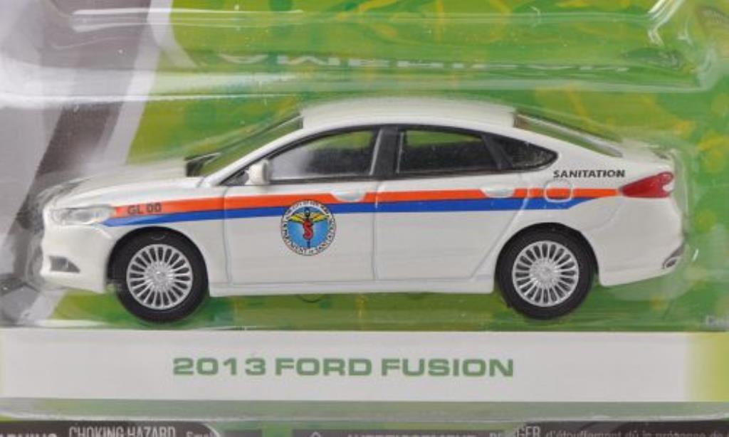 Ford Fusion 1/64 Greenlight N.Y. Department of Sanitation 2013 modelauto
