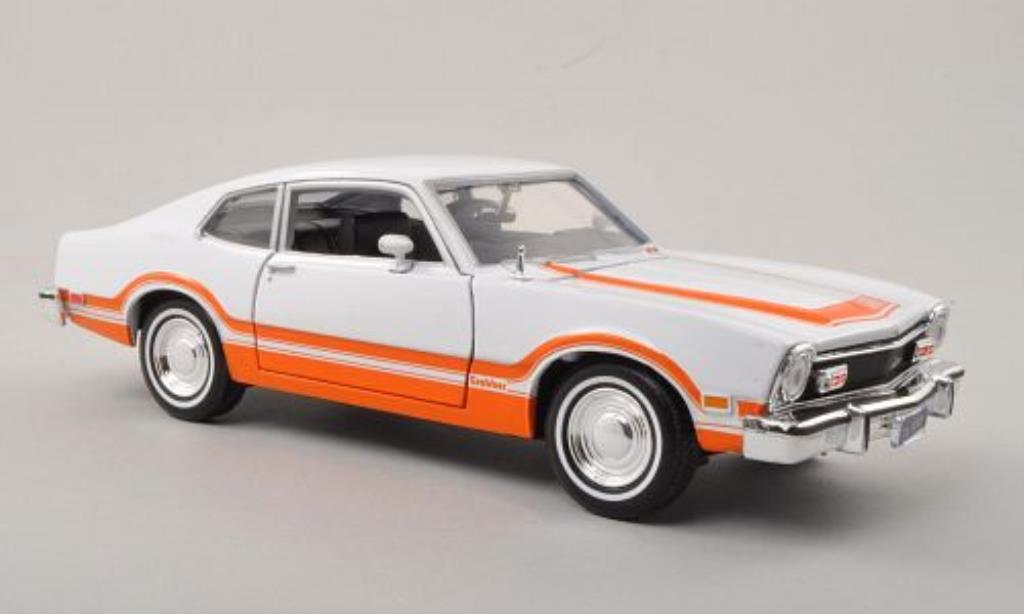 Ford Maverick 1/24 Motormax Grabber wit/oranje 1974 modelauto