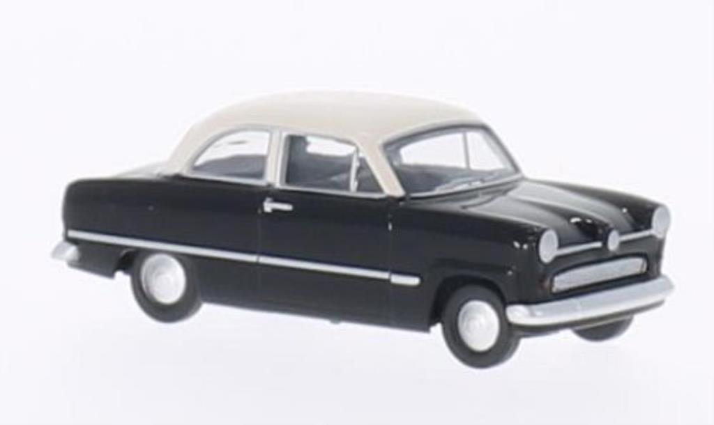 Ford Taunus 1/87 Herpa 12M zwart/wit modelauto