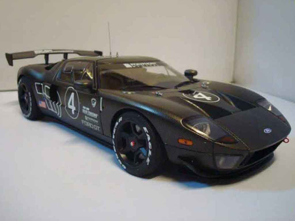 Ford GT 1/18 Autoart millennium 2005 test car #4 carbon modelauto