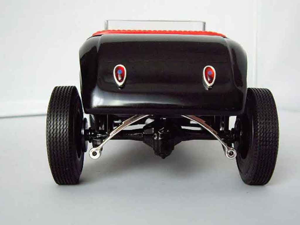 Ford 1932 Hot Rod roadster 1/18 Hot Wheels