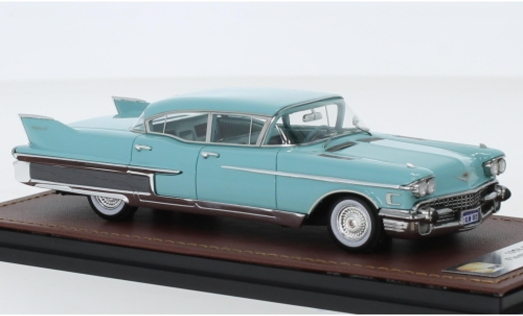 Cadillac Fleetwood 1/43 GLM 60 Special t&uuml;rkis 1958 modelauto