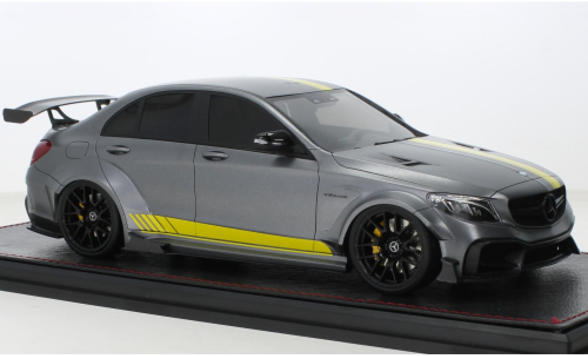 Mercedes Classe C 1/18 GLM AMG C 63S DarwinPRO Widebody matt-grijs modelauto