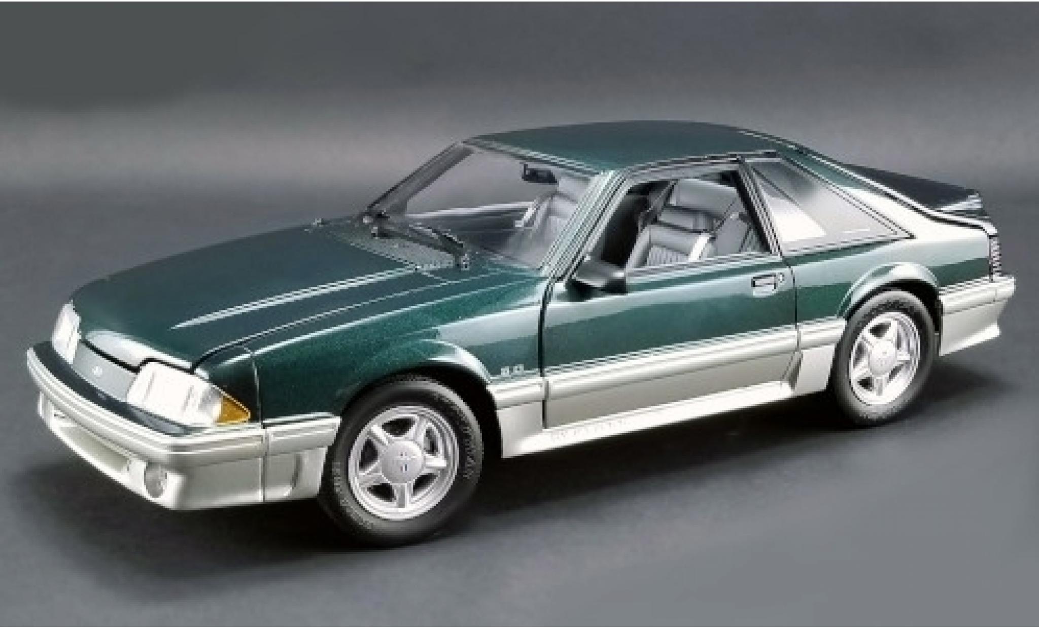 Ford Mustang 1/18 GMP GT metallic groen/grijs Home Improvement 1991 modelauto