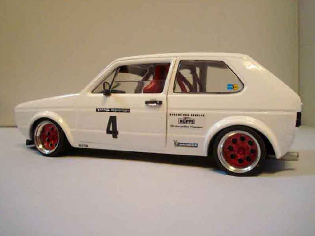 Volkswagen Golf GTI Berg Cup wit jantes rood 1/18 Solido
