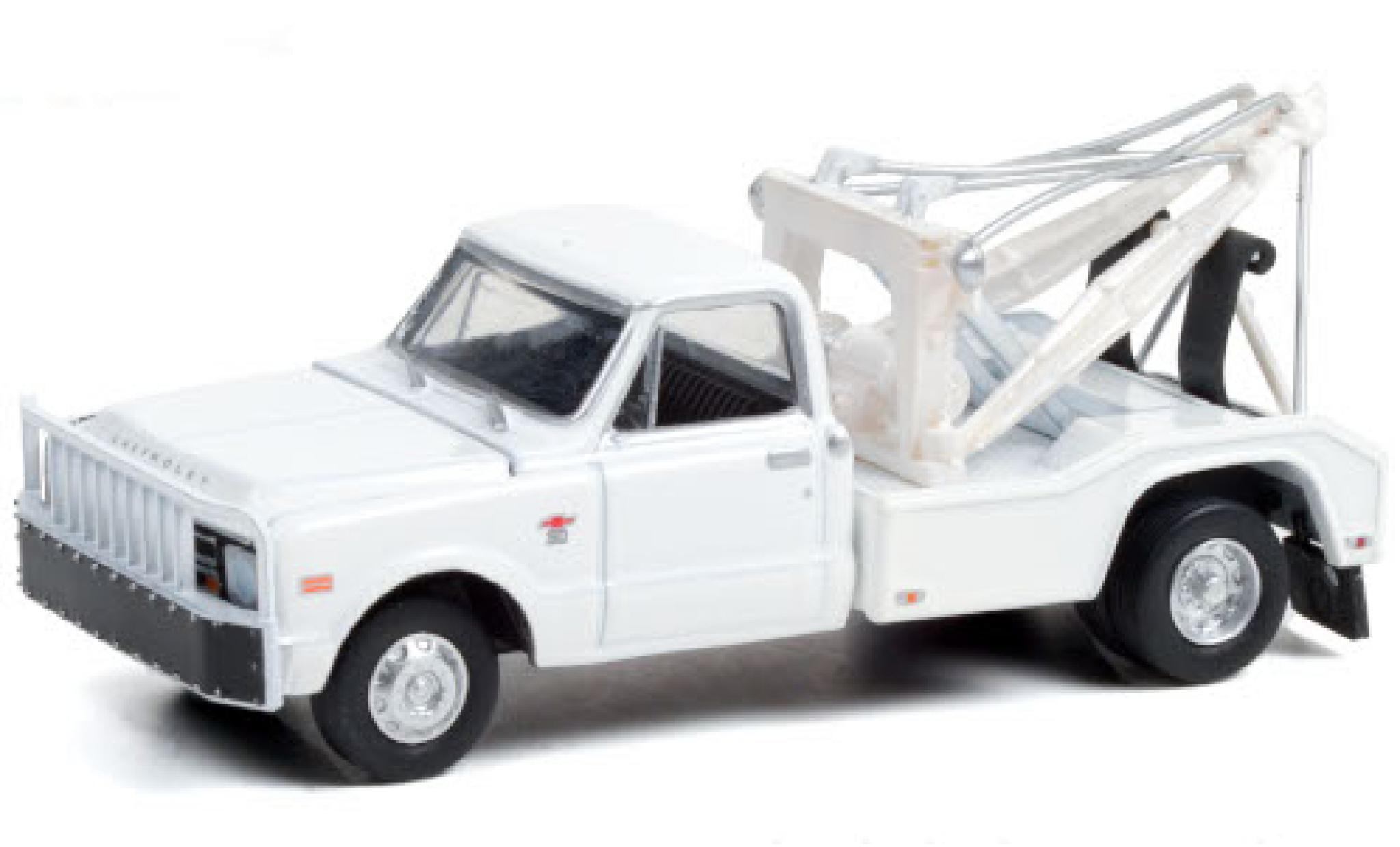 Chevrolet C-30 1/64 Greenlight Dually Wrecker wit 1968 modelauto
