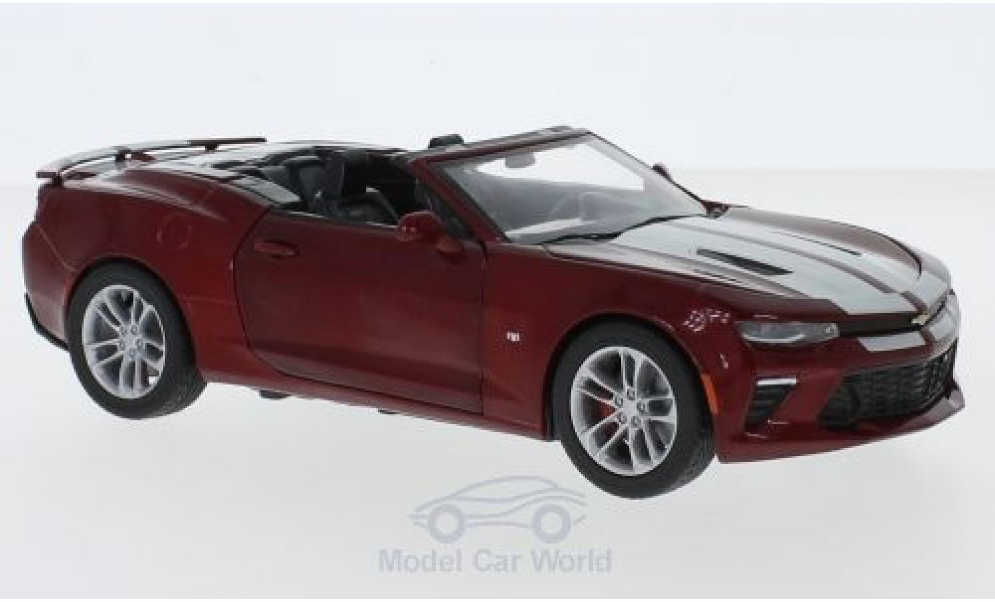 Chevrolet Camaro SS 1/24 Greenlight SS Cabriolet metallic rood/grijs 2017 modelauto