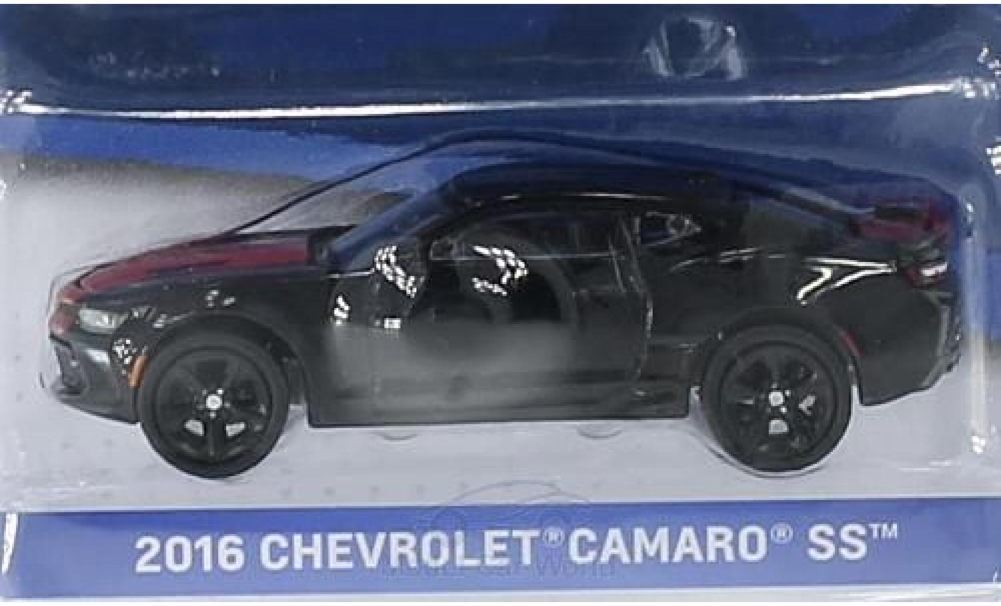 Chevrolet Camaro 1/64 Greenlight SS zwart/rood 2016 General Motors Series 1 ohne Vitrine modelauto