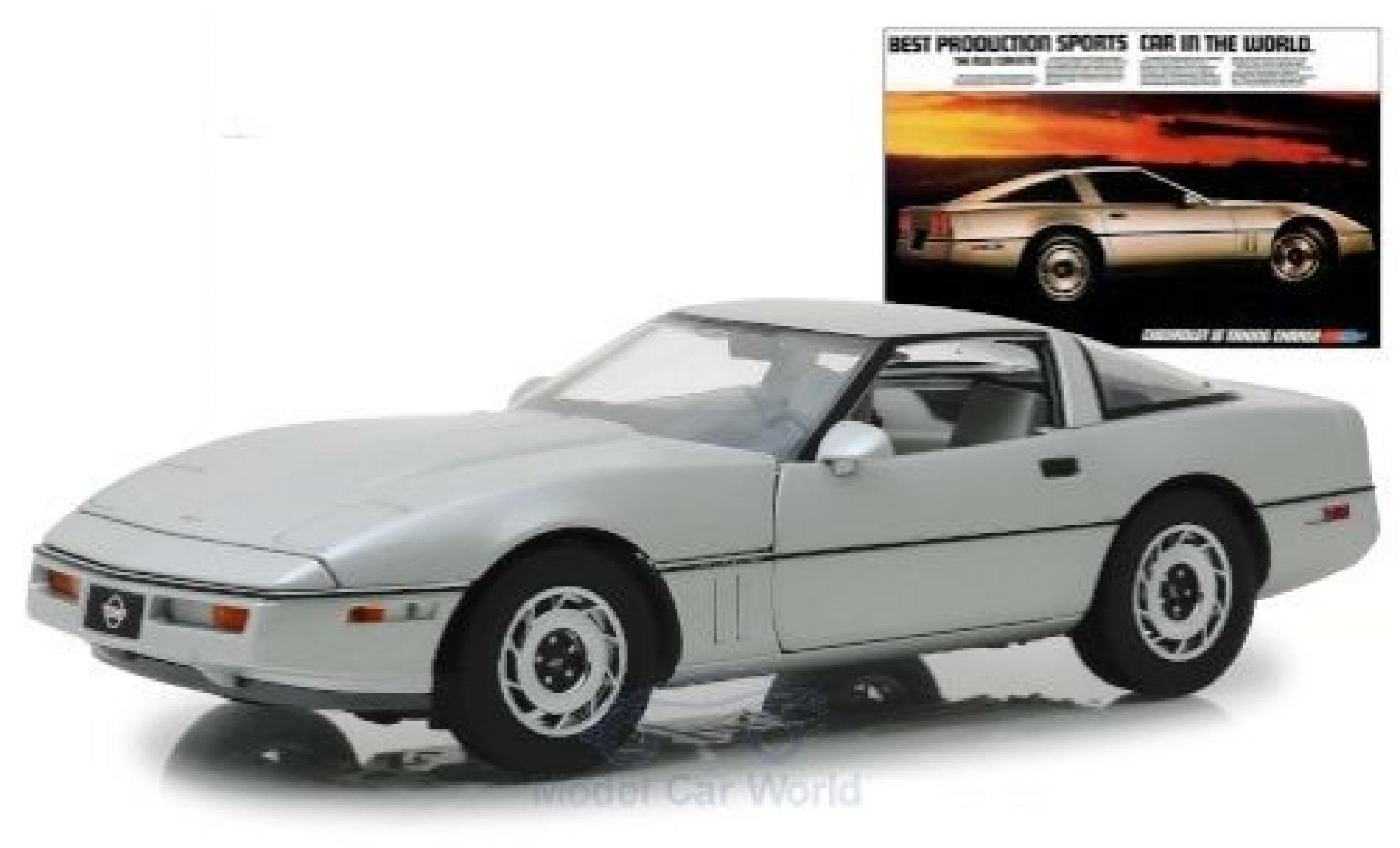 Chevrolet Corvette 1/18 Greenlight C4 grijs 1984 modelauto