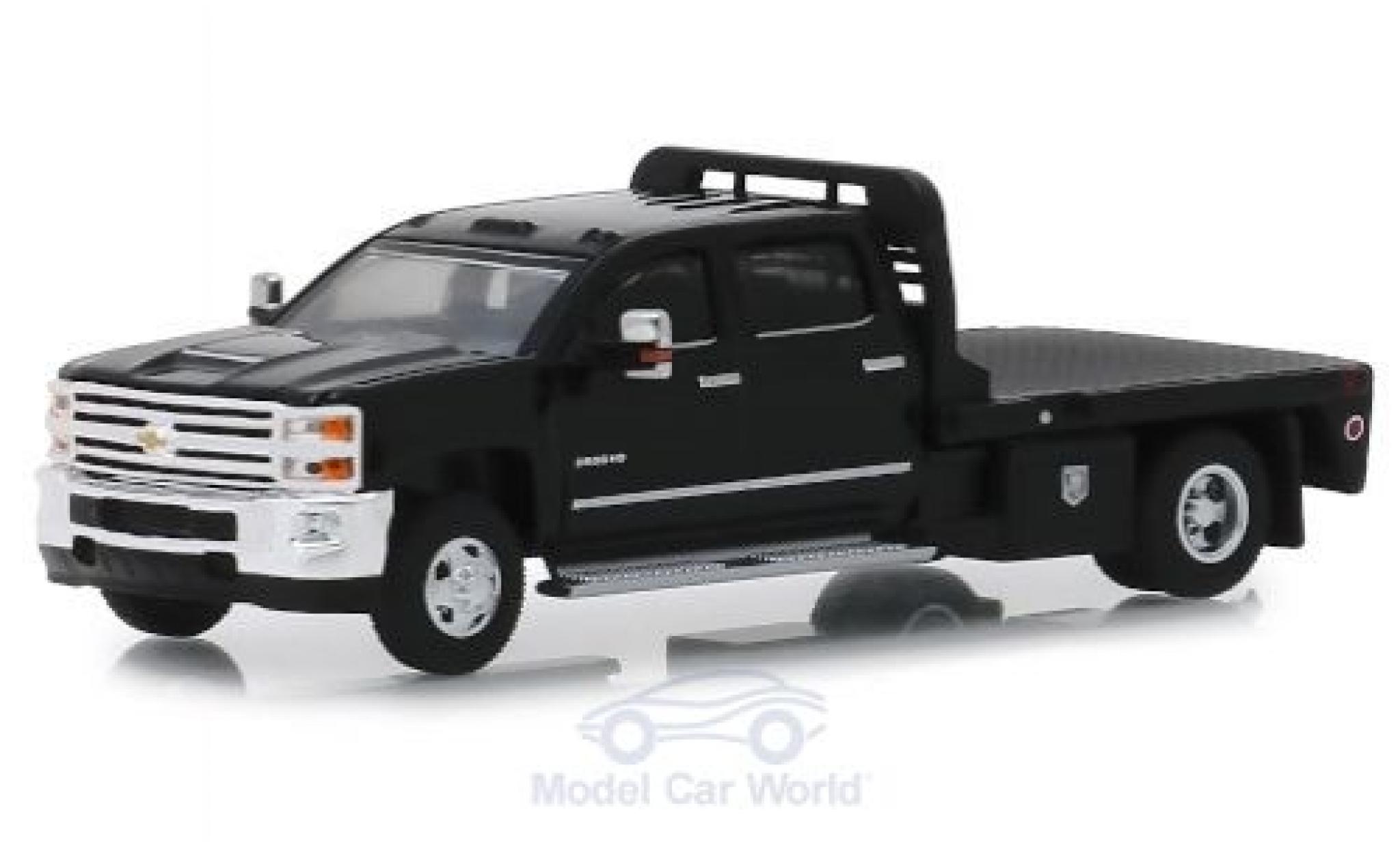 Chevrolet Silverado 1/64 Greenlight 3500HD zwart 2018 modelauto
