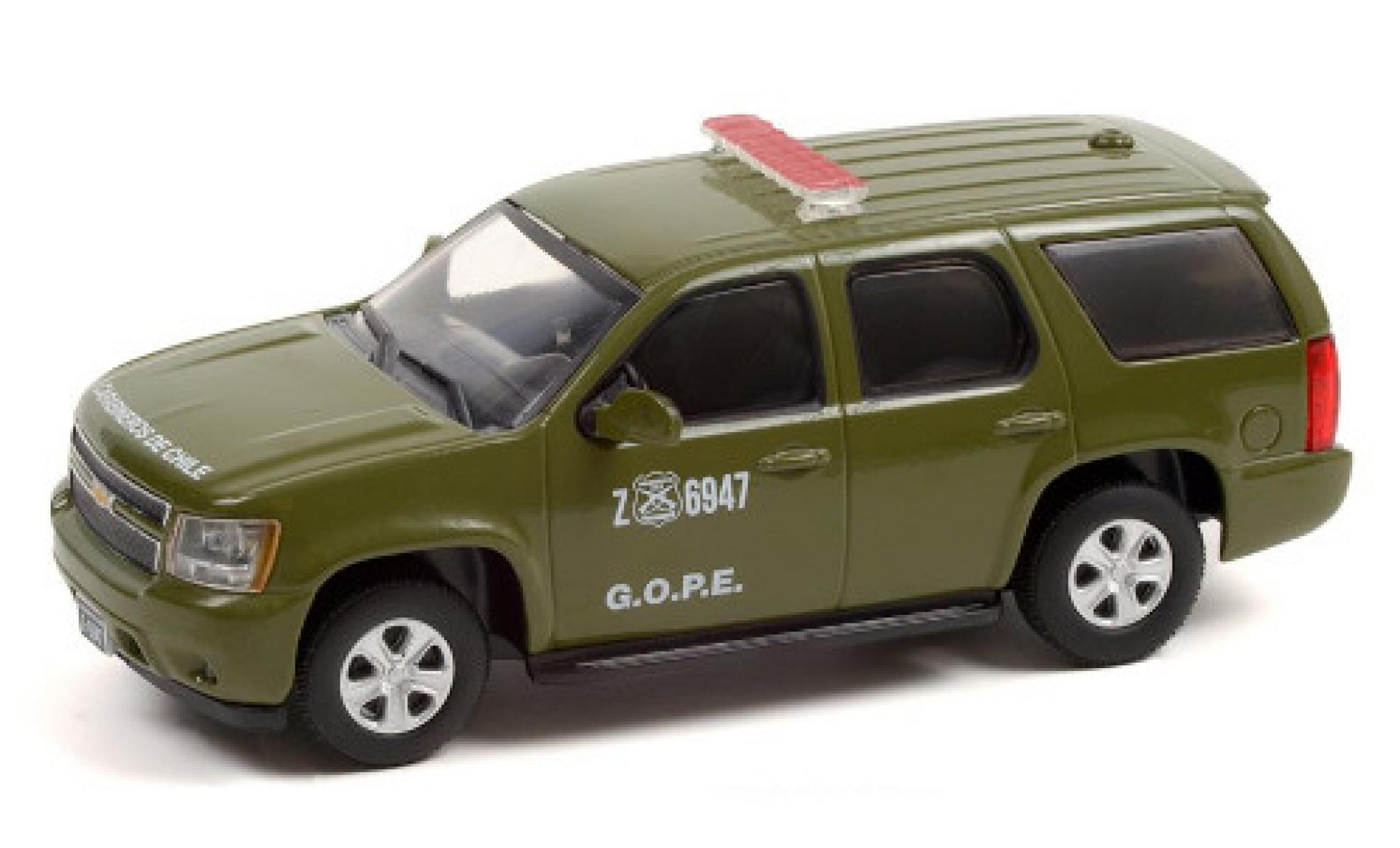 Chevrolet Tahoe 1/43 Greenlight matt-oliv Carabineros de Chile 2011 modelauto