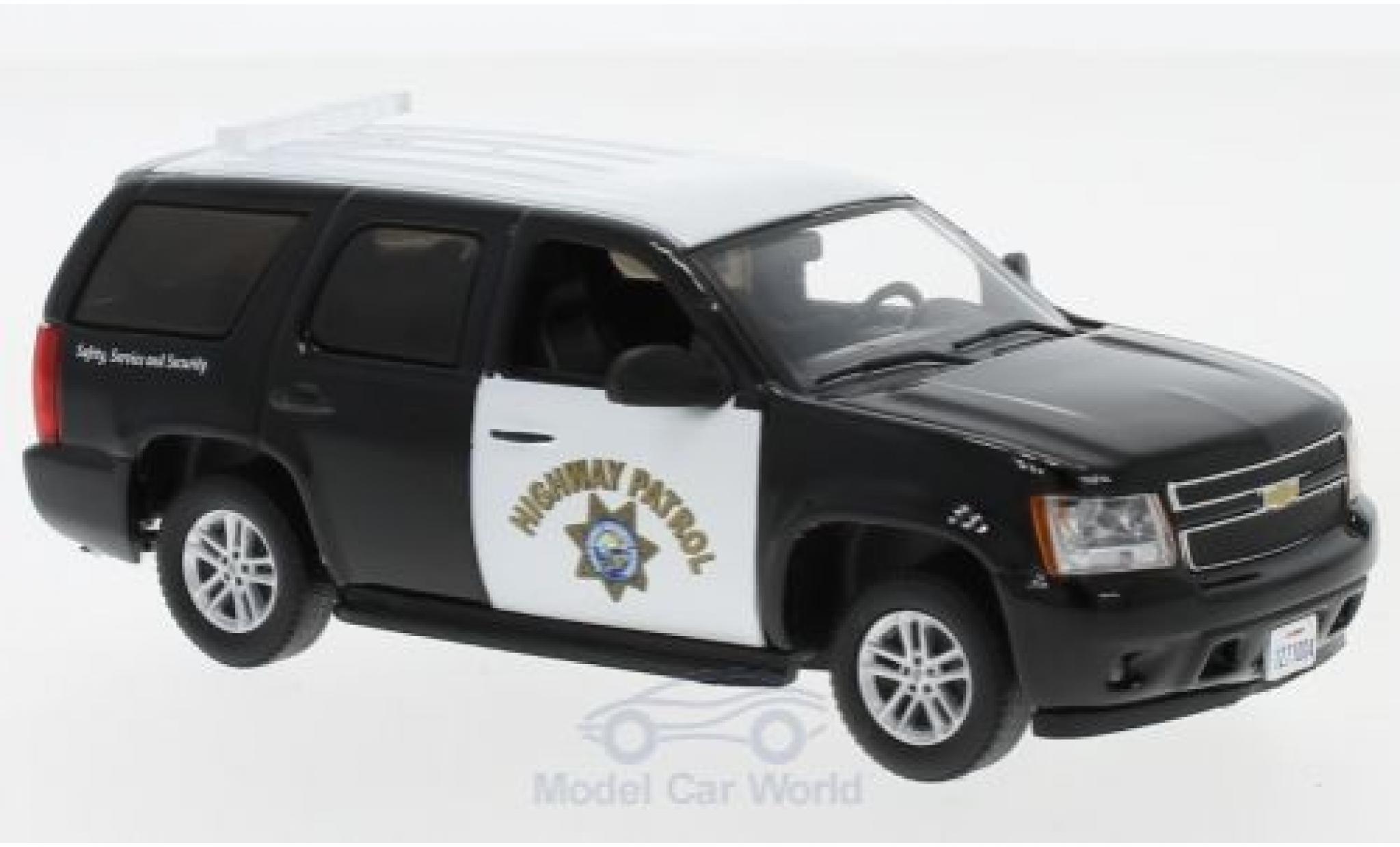 Chevrolet Tahoe 1/43 Greenlight zwart/wit California Highway Patrol 2012 modelauto