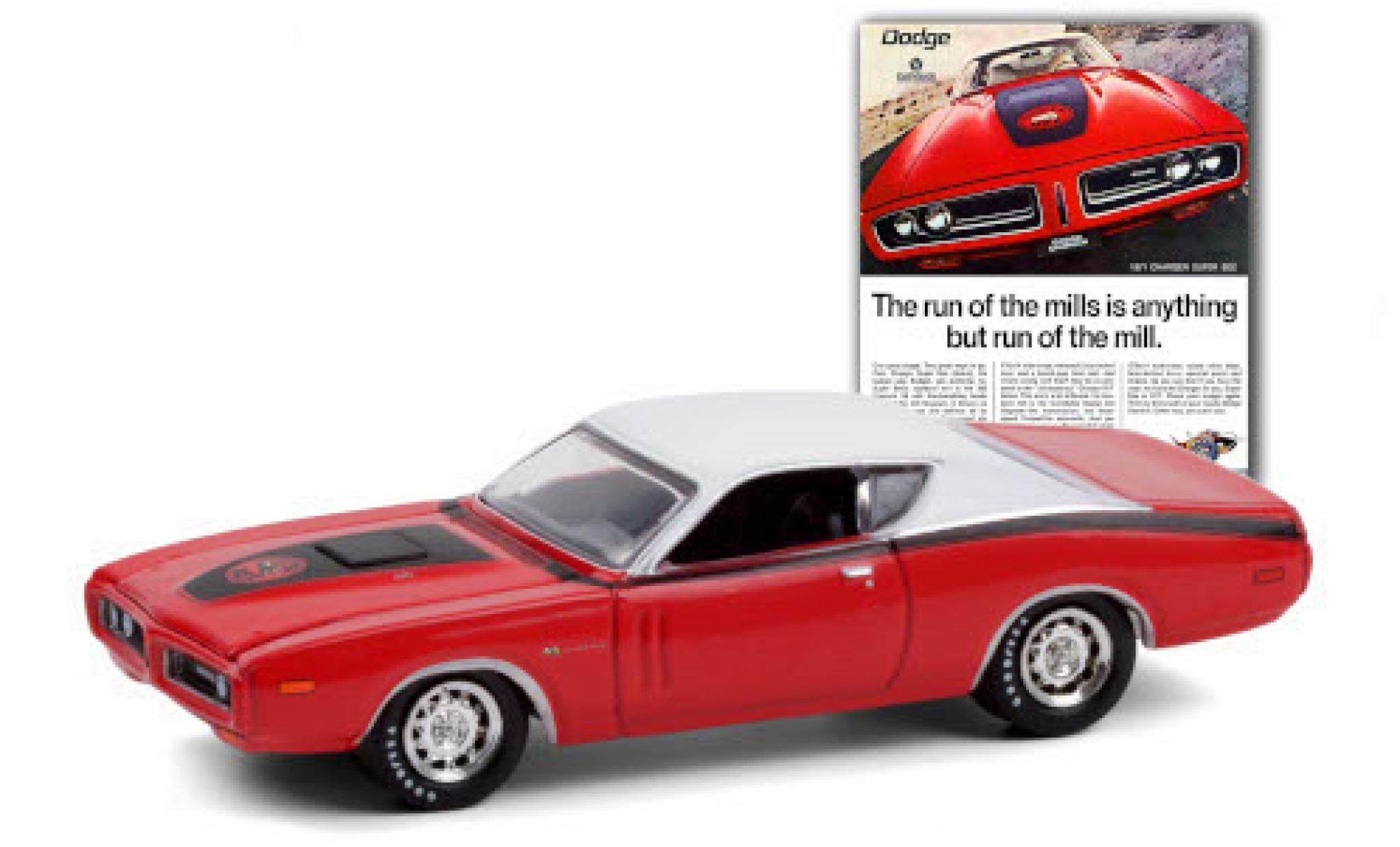 Dodge Charger 1/64 Greenlight Super Bee rood/wit 1971 modelauto