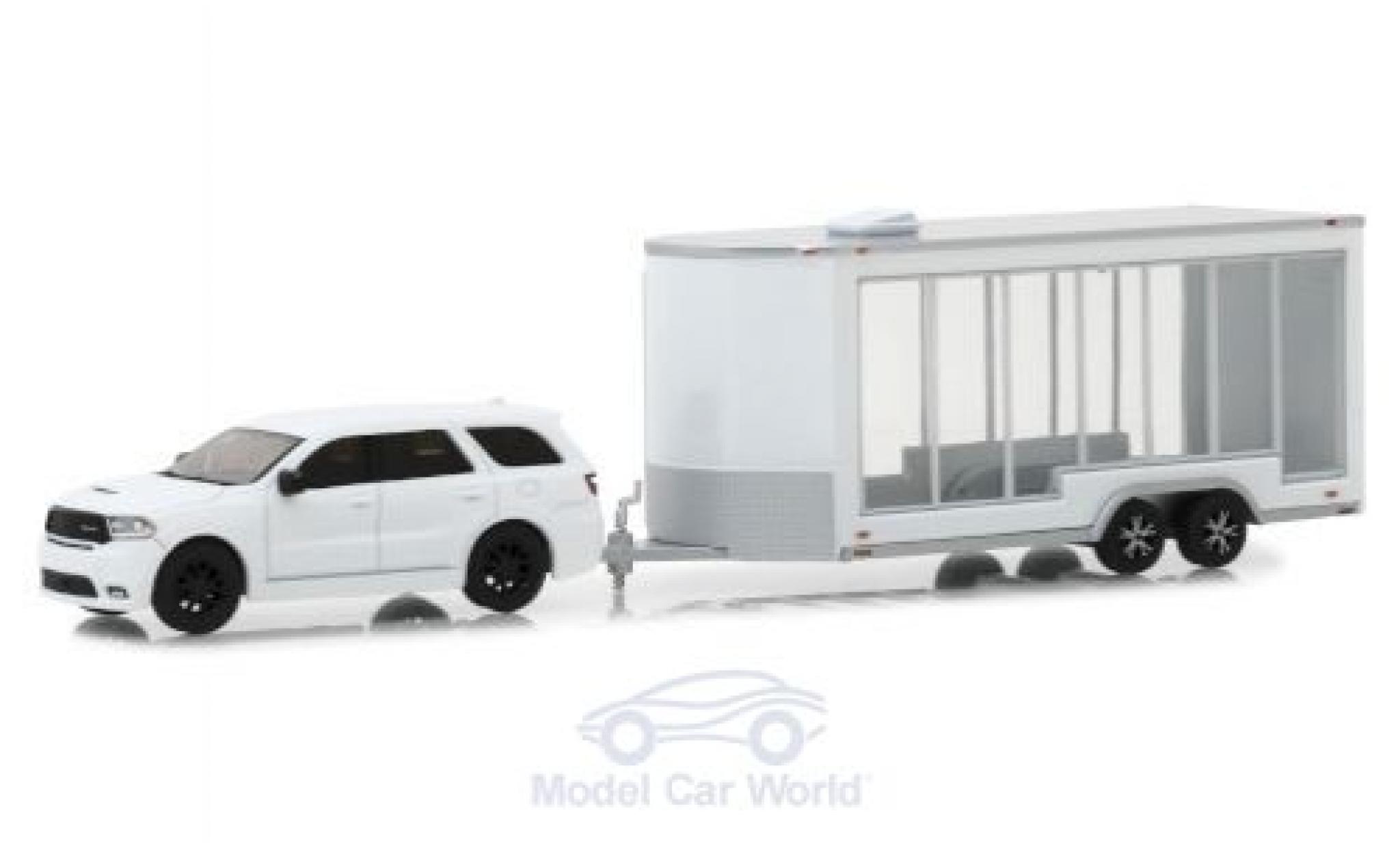 Dodge Durango 1/64 Greenlight wit 2018 mit Transportanh&auml;nger modelauto