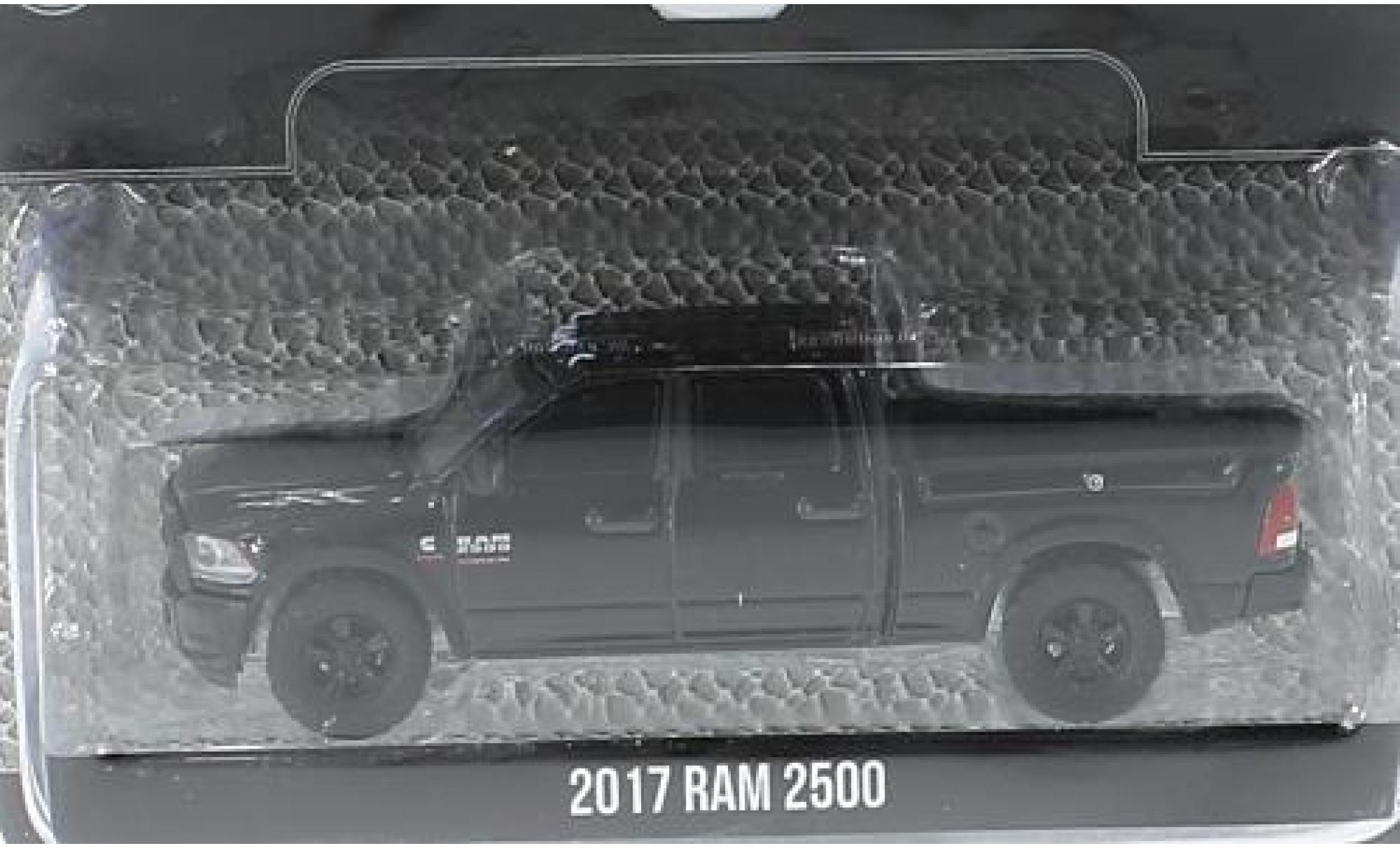 Dodge RAM 1/64 Greenlight 2500 zwart 2017 sans Vitrine modelauto