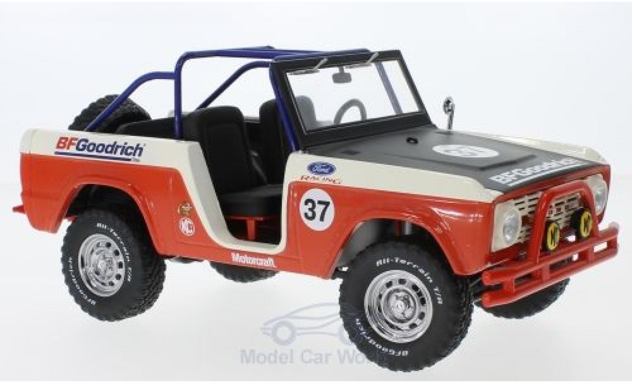 Ford Bronco 1/18 Greenlight Baja 1966 modelauto