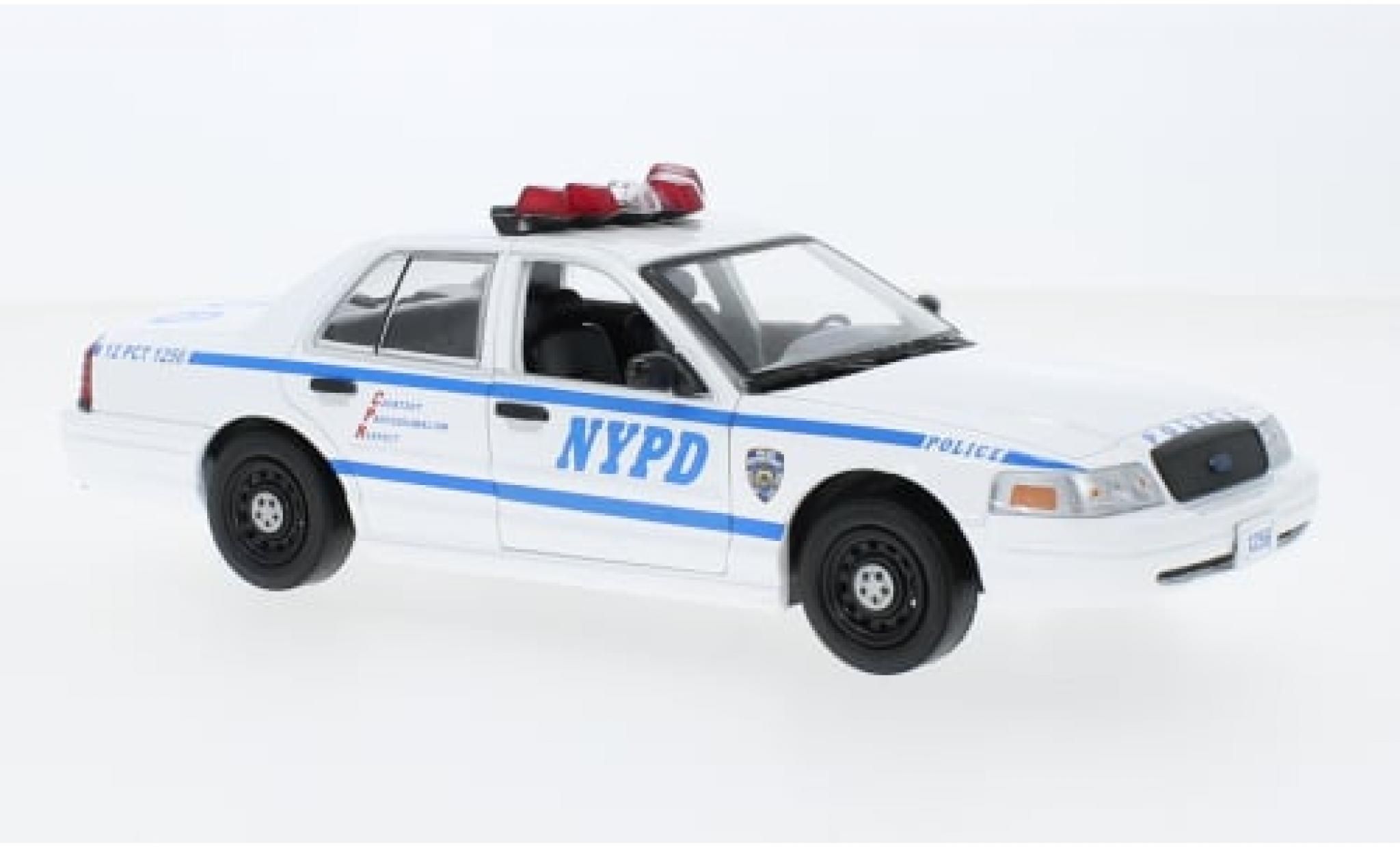 Ford Crown 1/24 Greenlight Victoria Politie Interceptor Quantico 2003 1:24 modelauto