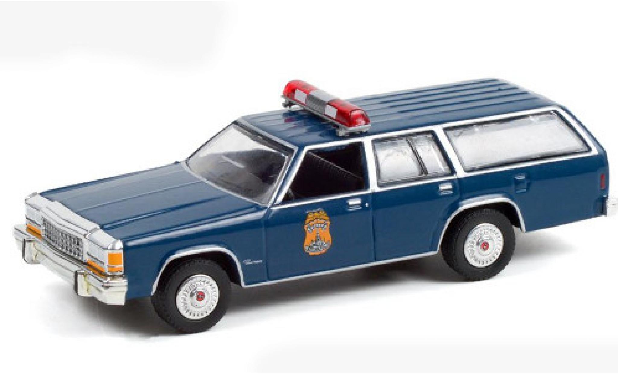 Ford LTD 1/64 Greenlight Crown Victoria Wagon blauw/Dekor Indianapolis Politie Department 1984 modelauto