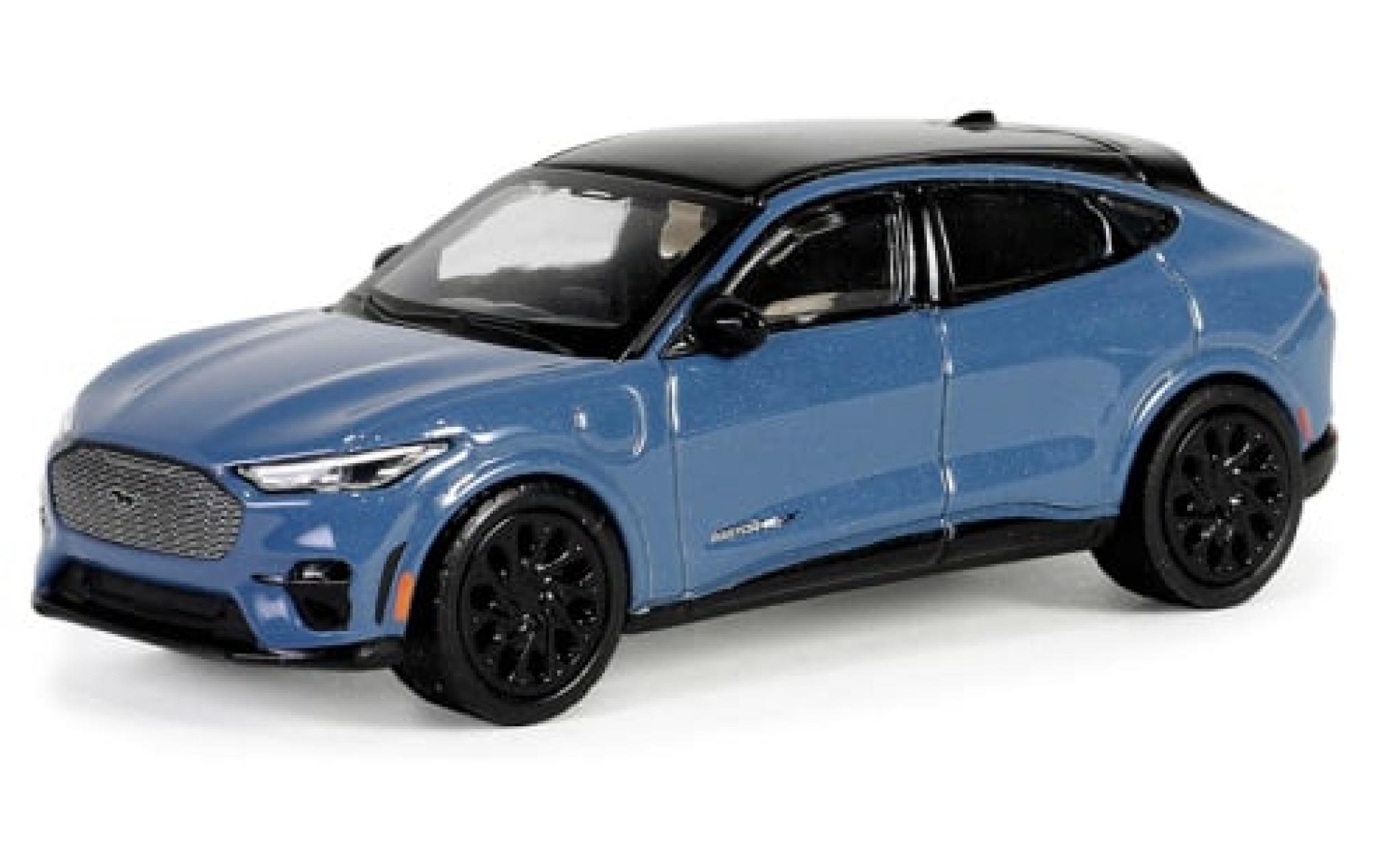 Ford Mustang 1/64 Greenlight Mach-E GT blauw 2023 1:64 modelauto