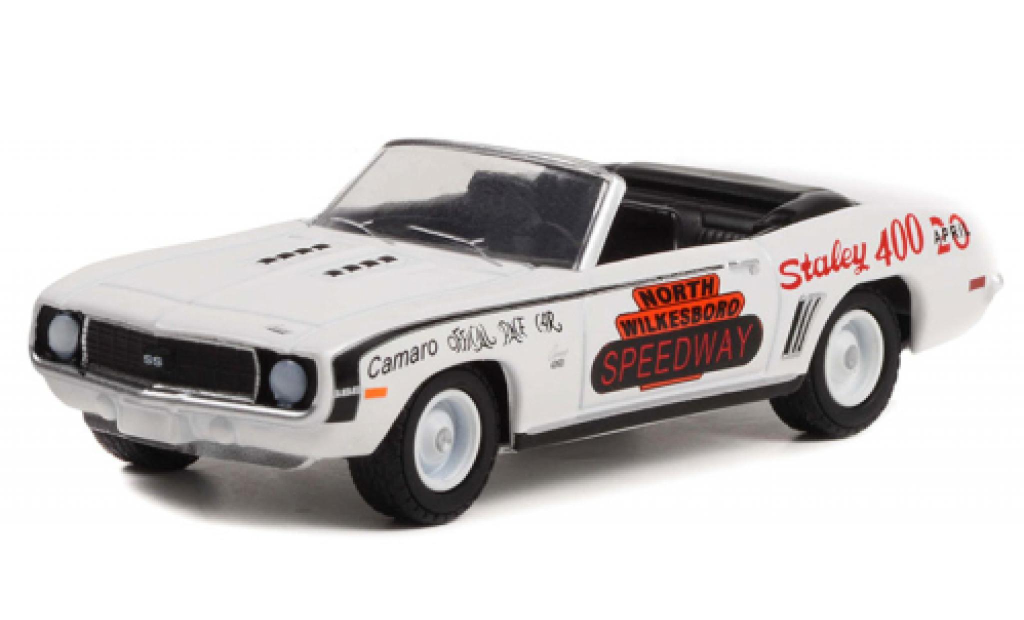 Chevrolet Camaro 1/64 Greenlight Cabriolet North Wilkesboro Speedway Pace Car 1969 modelauto