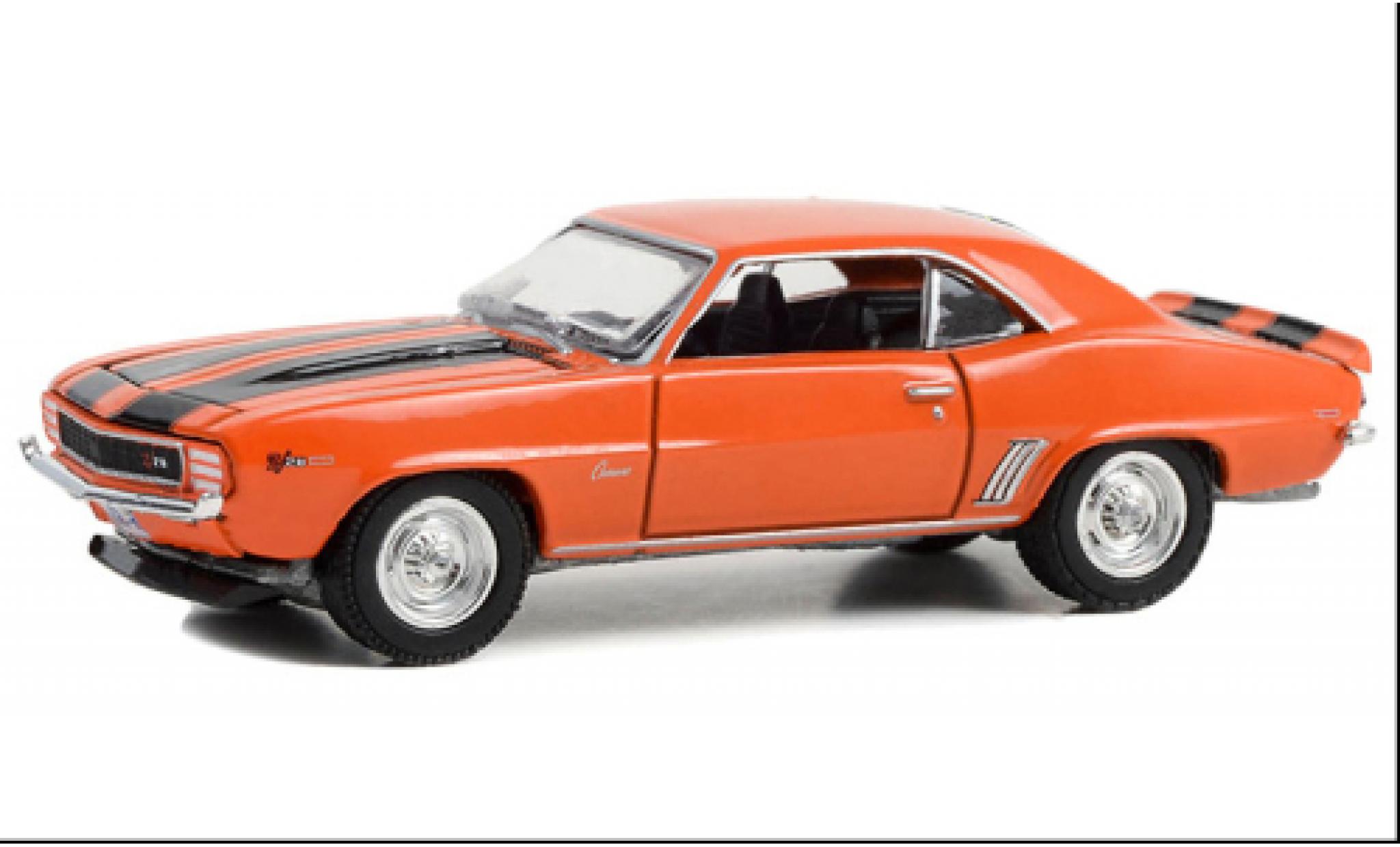 Chevrolet Camaro 1/64 Greenlight Z28 oranje/zwart 1969 modelauto