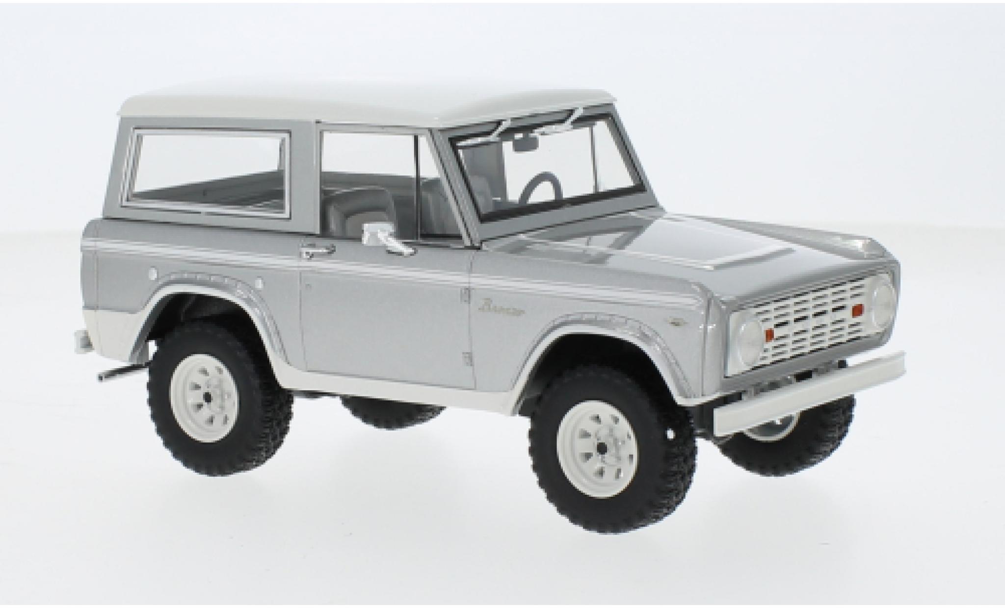 Ford Bronco 1/24 Greenlight d Counting Cars 1967 modelauto