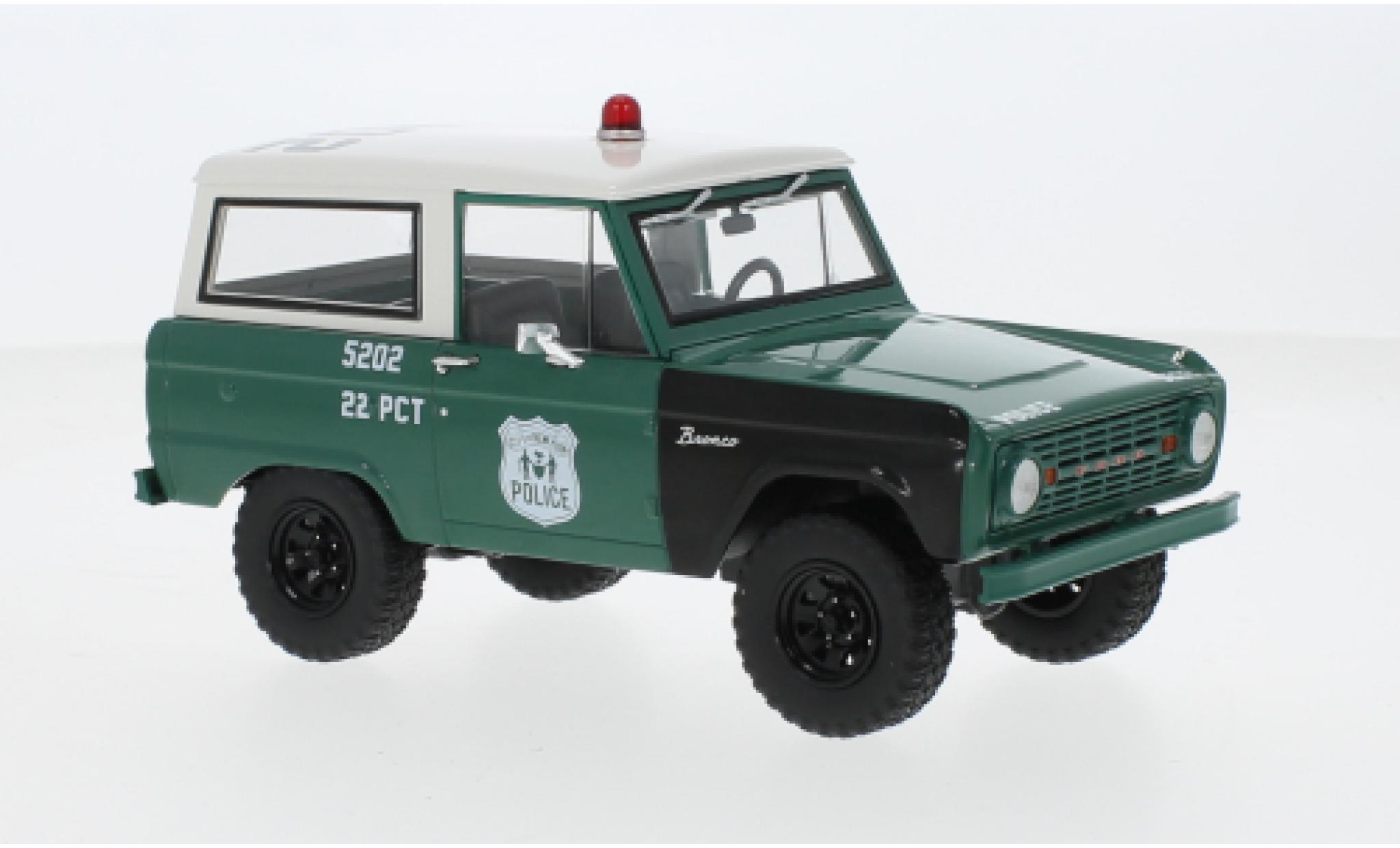 Ford Bronco 1/24 Greenlight NYPD - Nouveau York City Politie Departement 1967 modelauto