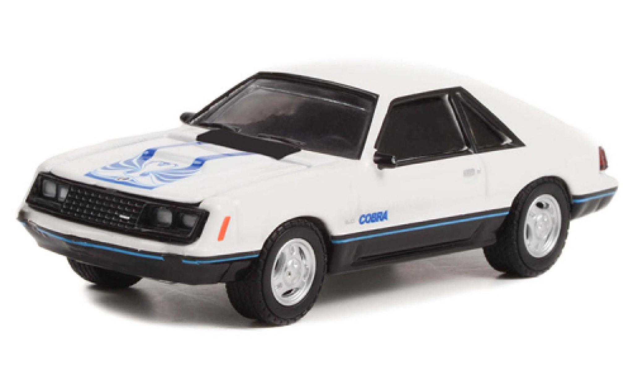 Ford Mustang 1/64 Greenlight Cobra wit/D&eacute;corer 1979 modelauto