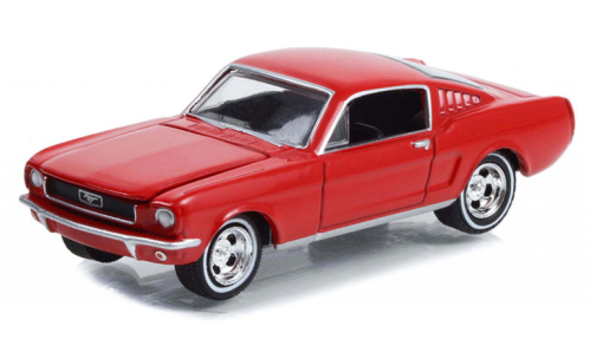 Ford Mustang 1/64 Greenlight Fastback 2+2 rood Fall Guy Stuntman Association 1966 modelauto