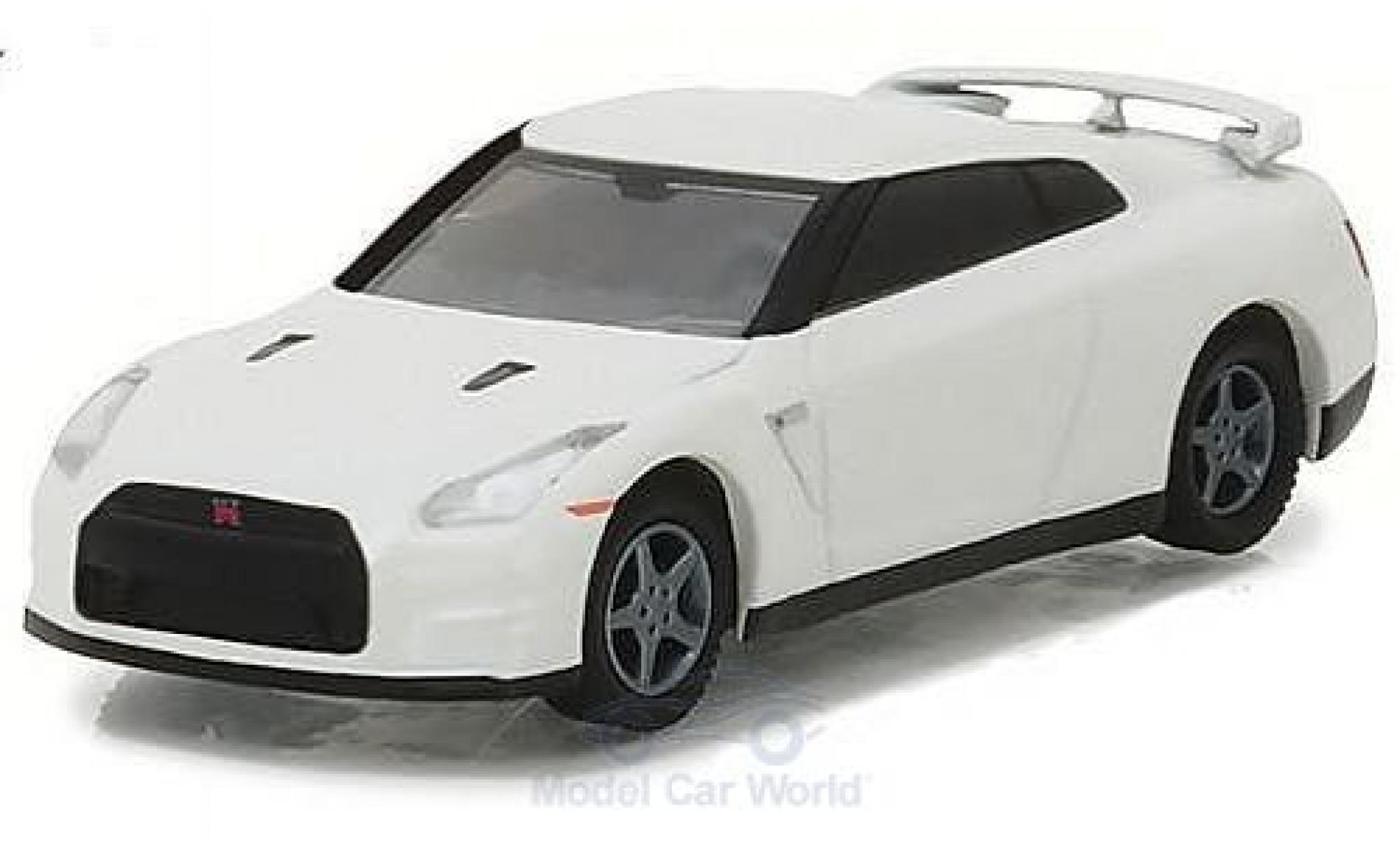 Nissan Skyline R35 1/64 Greenlight GT-R R35 wit 2014 modelauto