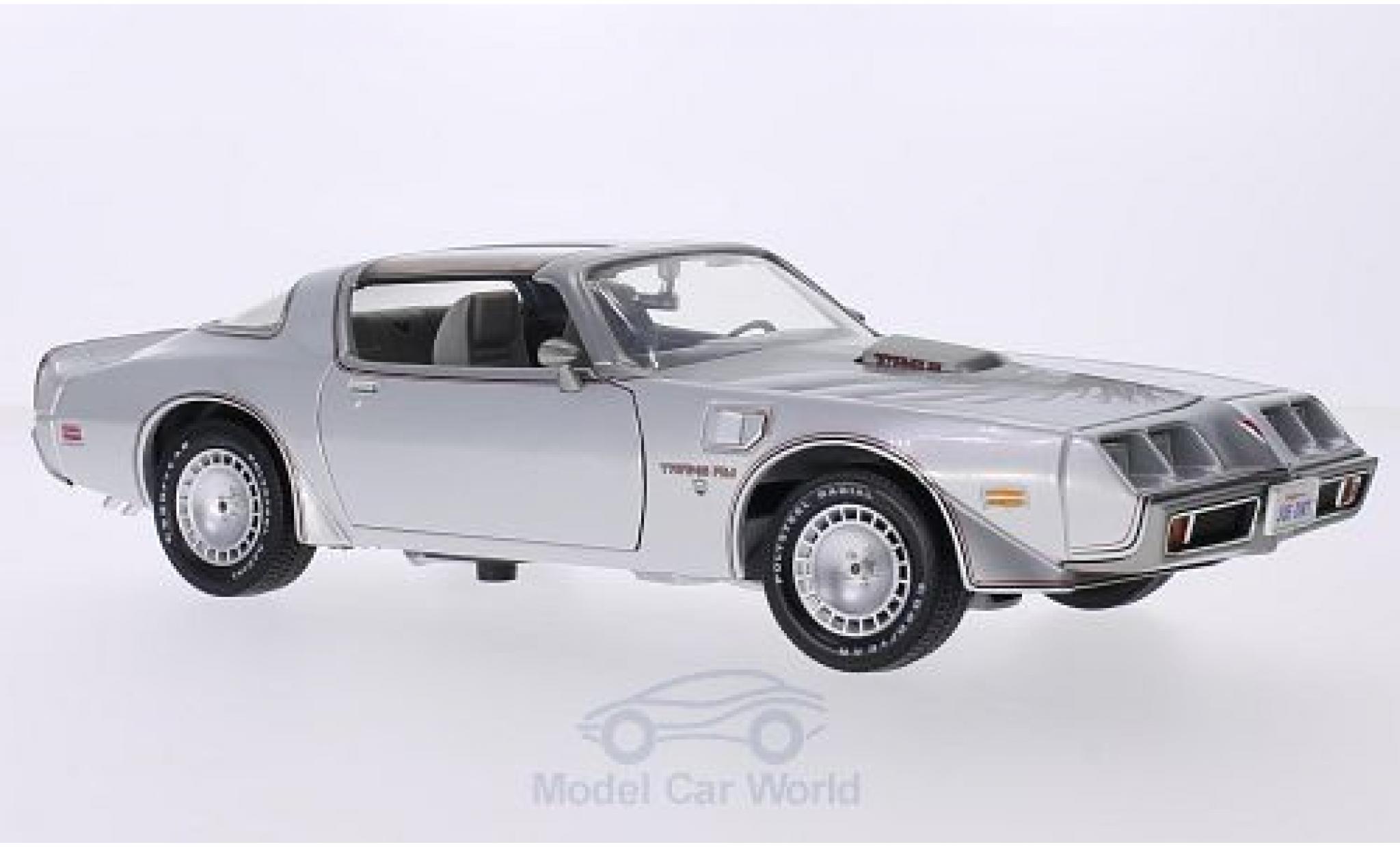 Pontiac Firebird 1979 1/18 Greenlight Trans Am grijs/Dekor 1979 Joe Dirt modelauto
