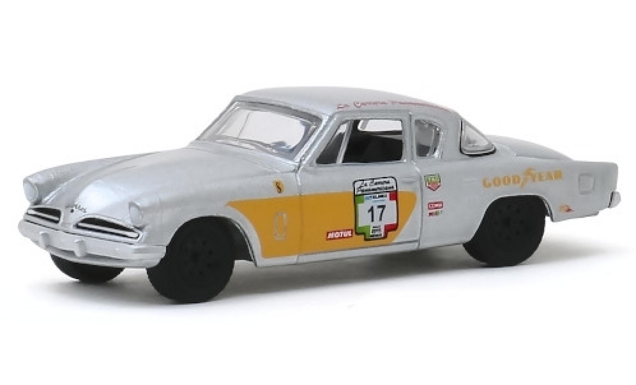 Studebaker Commander 1/64 Greenlight No.17 Carrera Panamericana 1953 modelauto